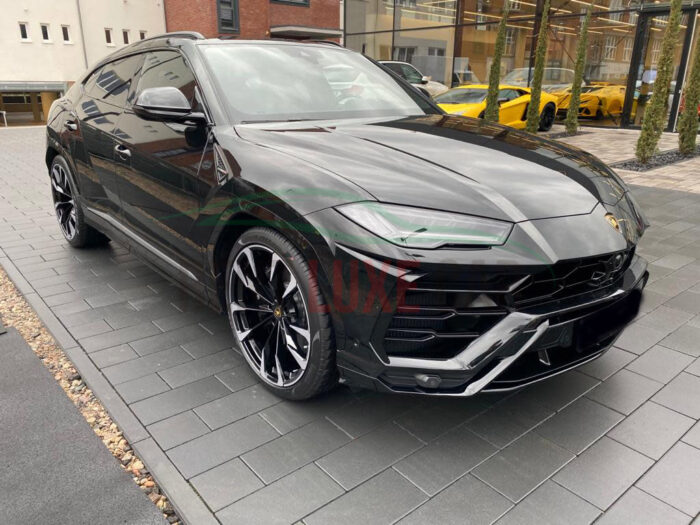 Noleggiare Lamborghini Urus a Madrid